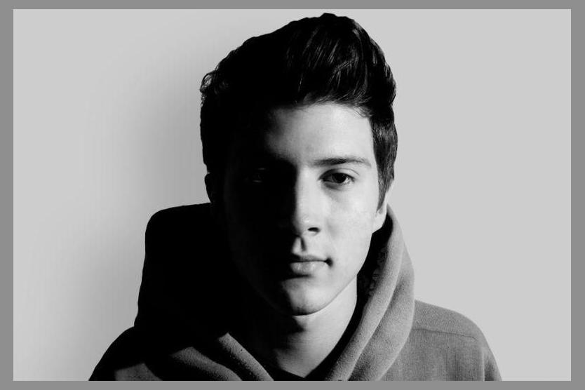 DJ Matheus Lazaretti